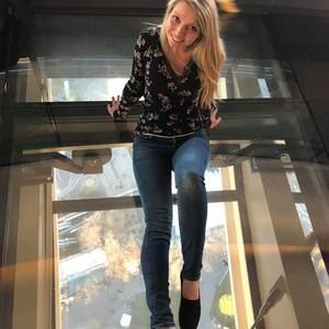 Meet your Posher, Sandra